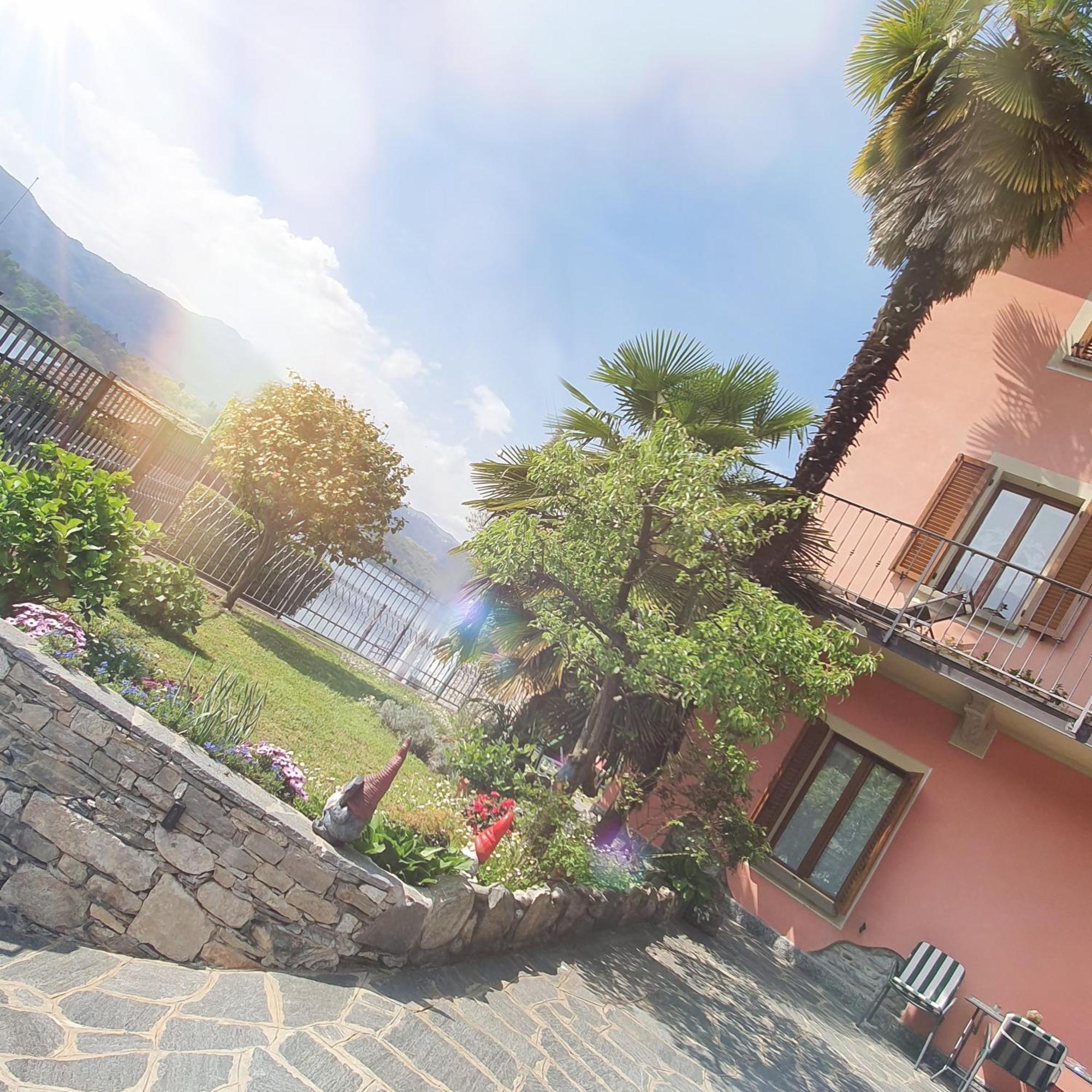 La Baia D'Acquadolce Villa Bolzano Novarese Exterior photo